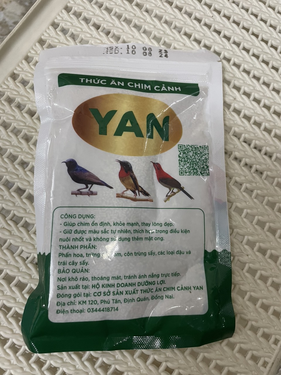 Cám chim hút mật YAN