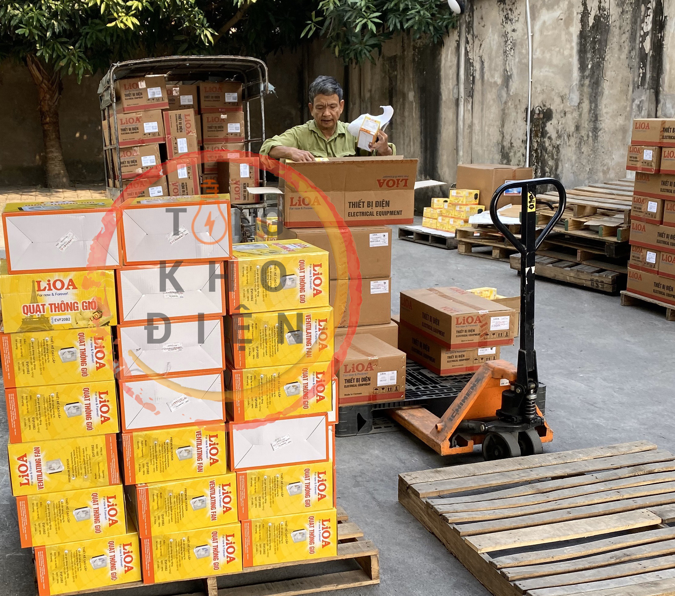 Mặt hạt công tắc LiOA (âm tường + lắp nổi)