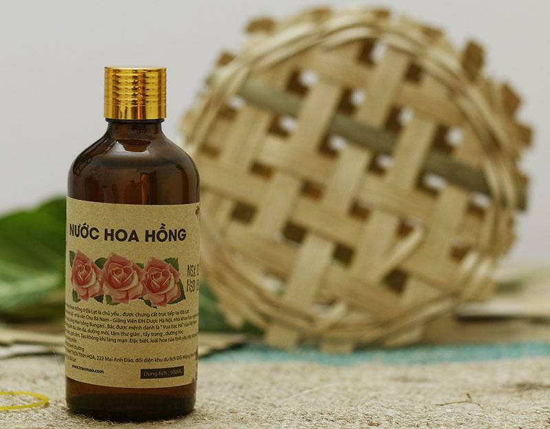 [HCM]NƯỚC HOA HỒNG TRẦN MAO