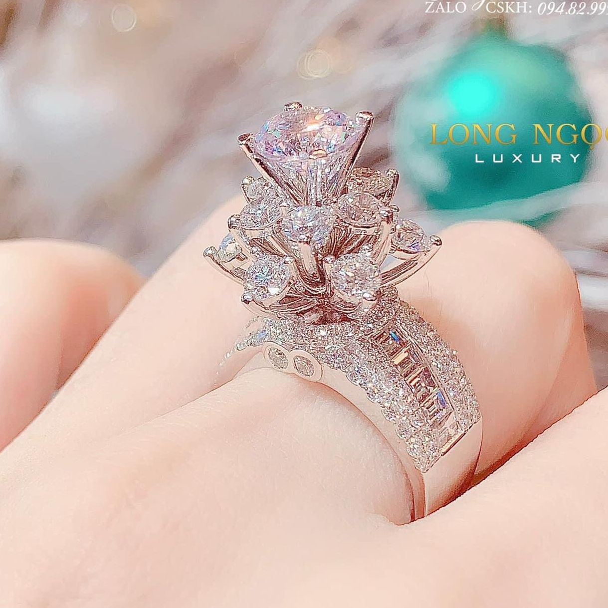 Beautiful women ring, white gold ring, sterling silver ring, luxury Phale ring, luxury diamond ring, 24K non gold ring, wedding gold ring, feng Shui stone ring Women fashion ring Royal metal peacock ring-jewelry Gado n9904 non-black promise