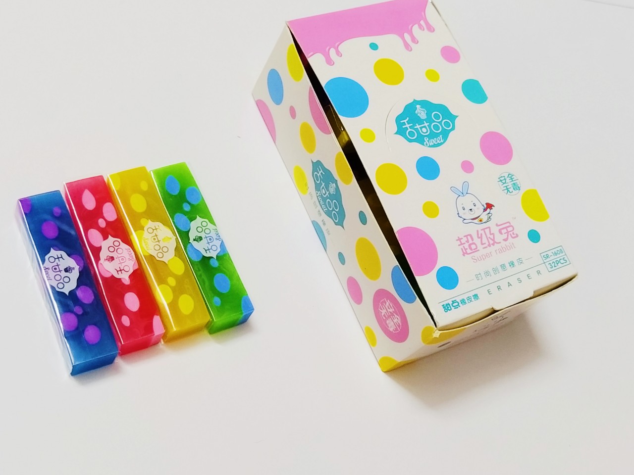 [HCM]Bộ 4 Gôm dẻo dài 6cm- 4màu dễ bôi