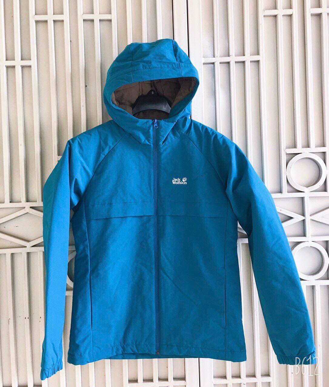 Áo khoác xuất Hàn thương hiệu Jack Wolfskin