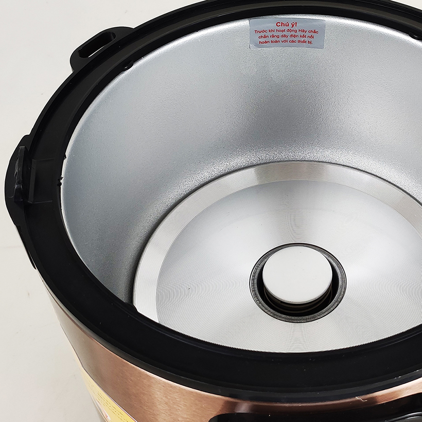 Nồi cơm điện nắp gài 2.8 lít LADOMAX HA-7828