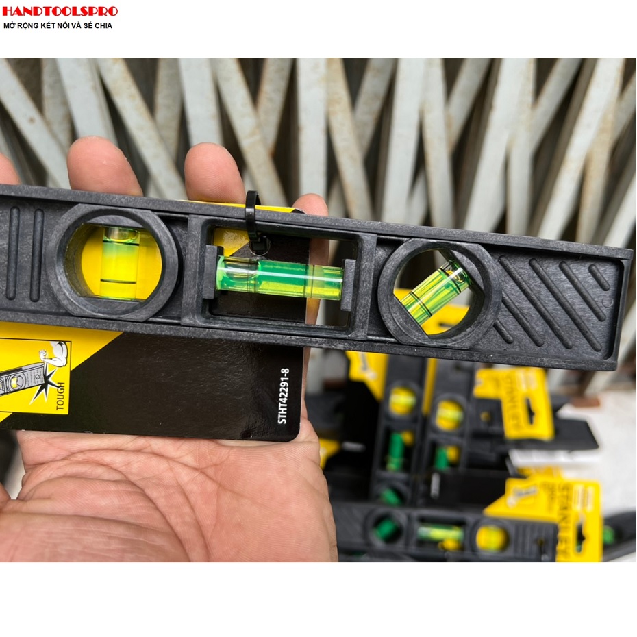 8” Thước thủy từ tính Stanley 42-291