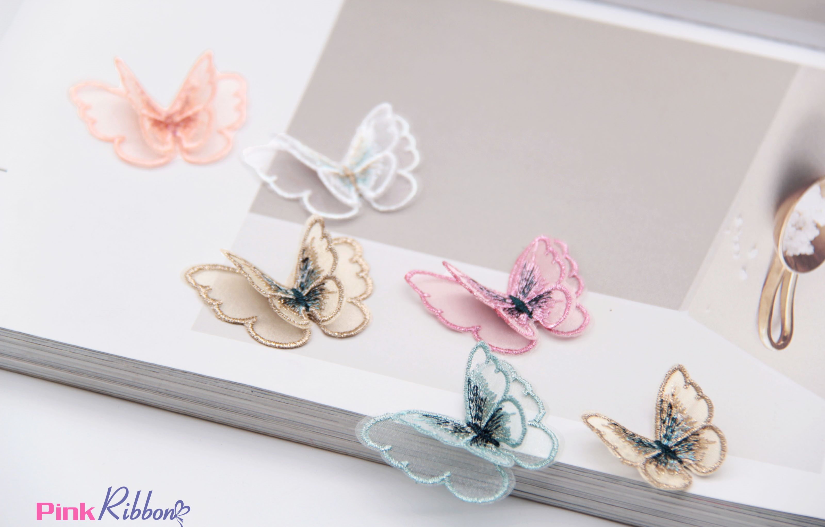 Set 2C - Bướm Thêu Bô Đê