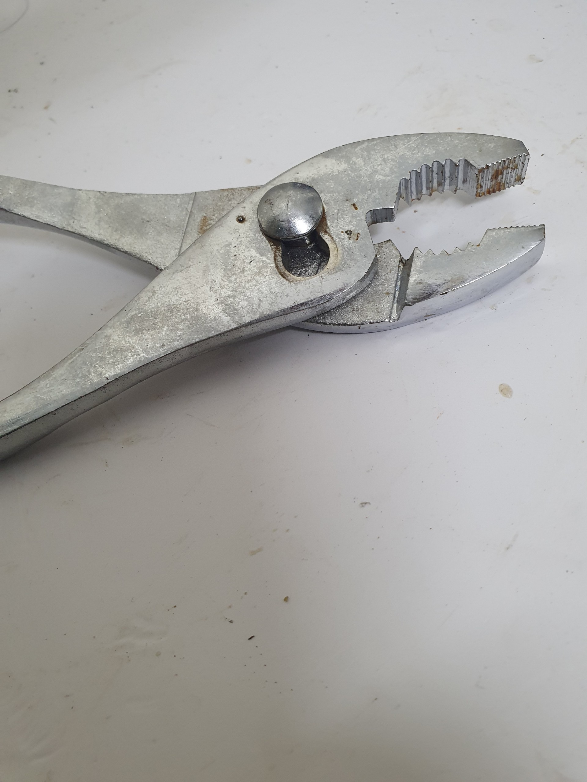 Kìm dài 21cm hàng bãi  Nhật
