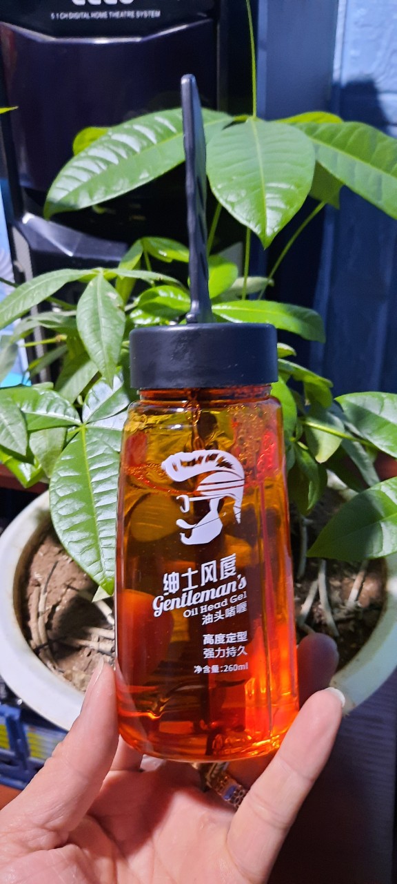 GEL VUỐT TÓC KÈM LƯỢC 260ML