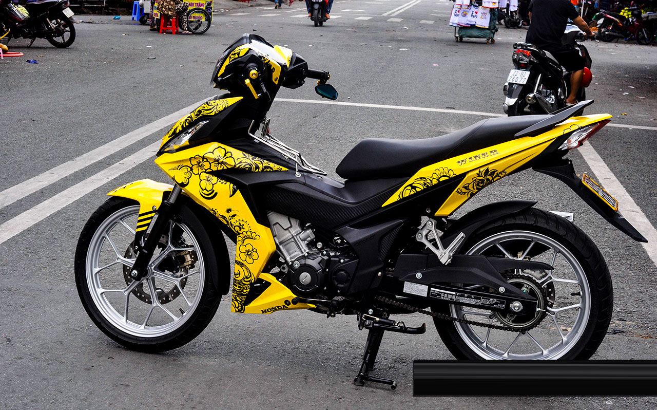 Tem trùm xe máy WINNER 150 vàng đen hoa văn đẹp - chế tem xe máy WINNER 150 thiết kế theo yêu cầu - Tem xe máy WINNER 150 rẻ đẹp và chất