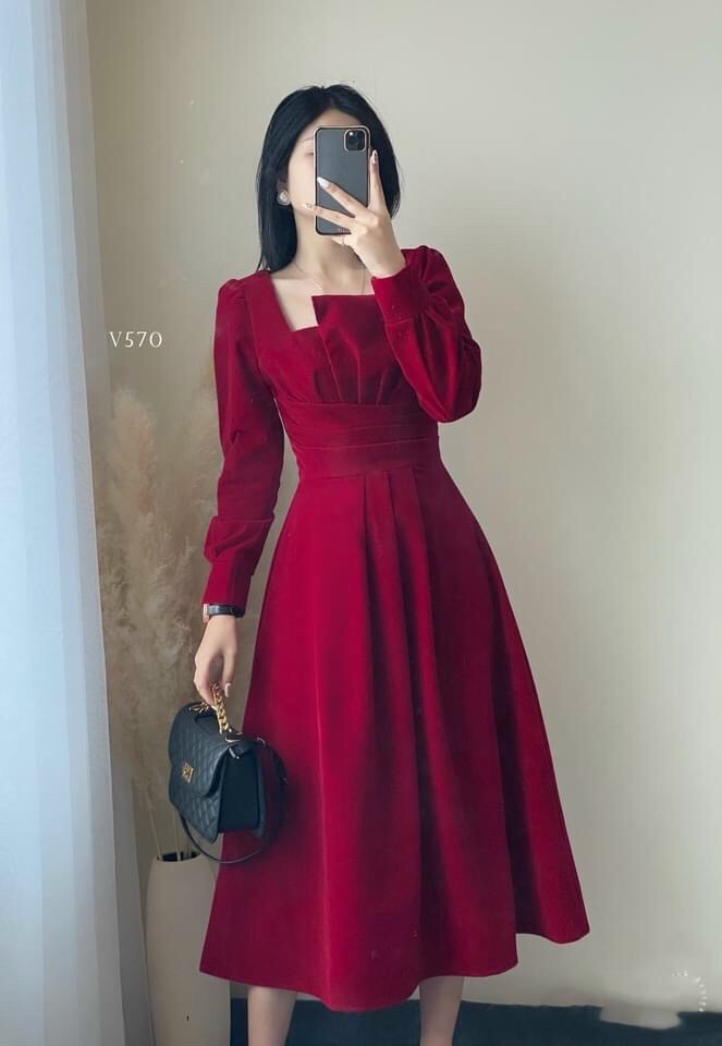Đầm xoè xếp ly cúp ngực tay dài cực sang chảnh