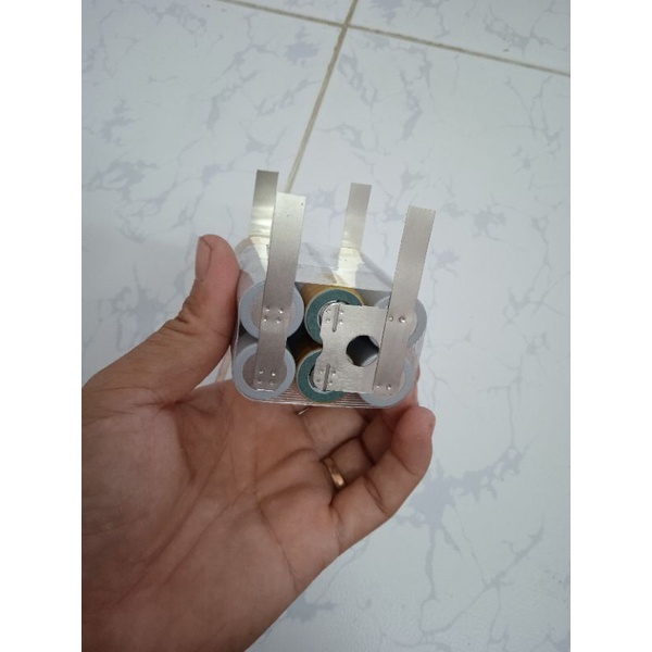 Pin Hitachi 12v