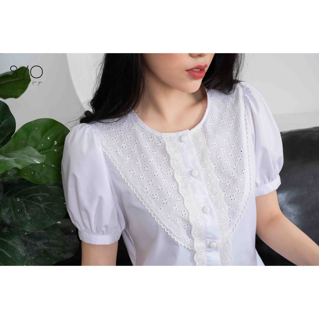 Áo Peplum Trắng Phối Ren Đục Lỗ A2018 - 21