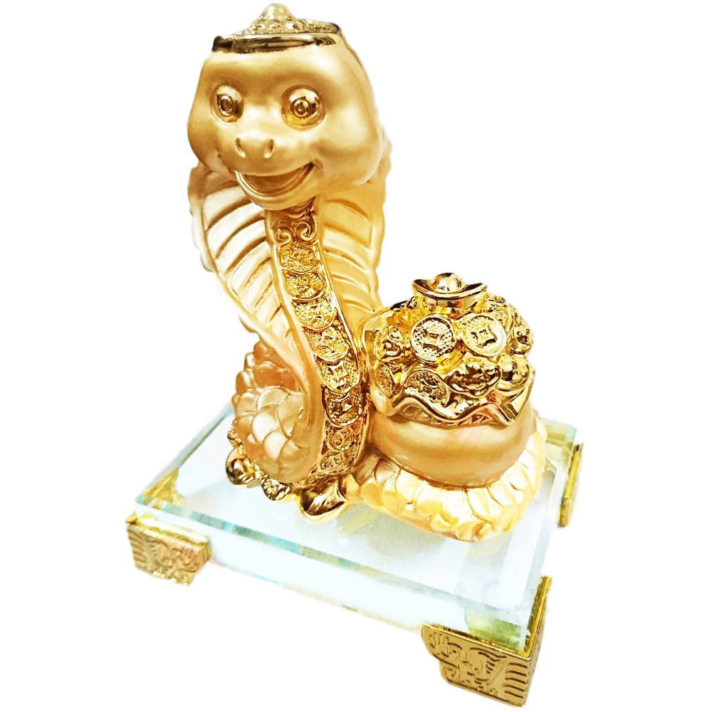 Tượng Rắn Vàng - Đế Thủy Tinh