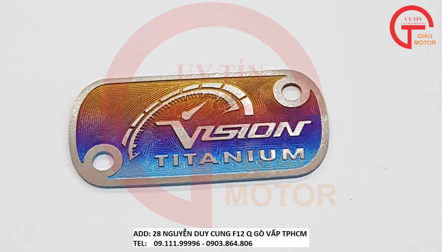 MIẾNG TEN TITAN DÁN NẮP BÌNH DẦU XE HONDA VISION