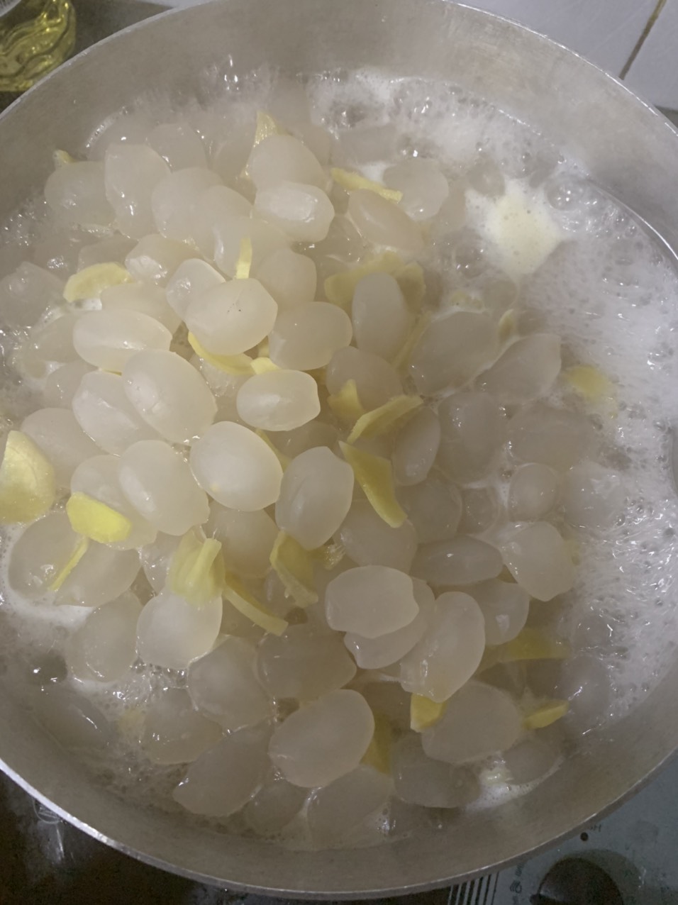 Hạt Đác Rim Gừng và Đường Phèn - thanh mát cơ thể