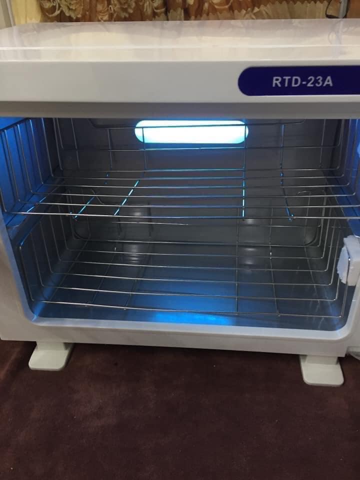 Tủ hấp khăn nóng tiệt trùng RTD - 23A