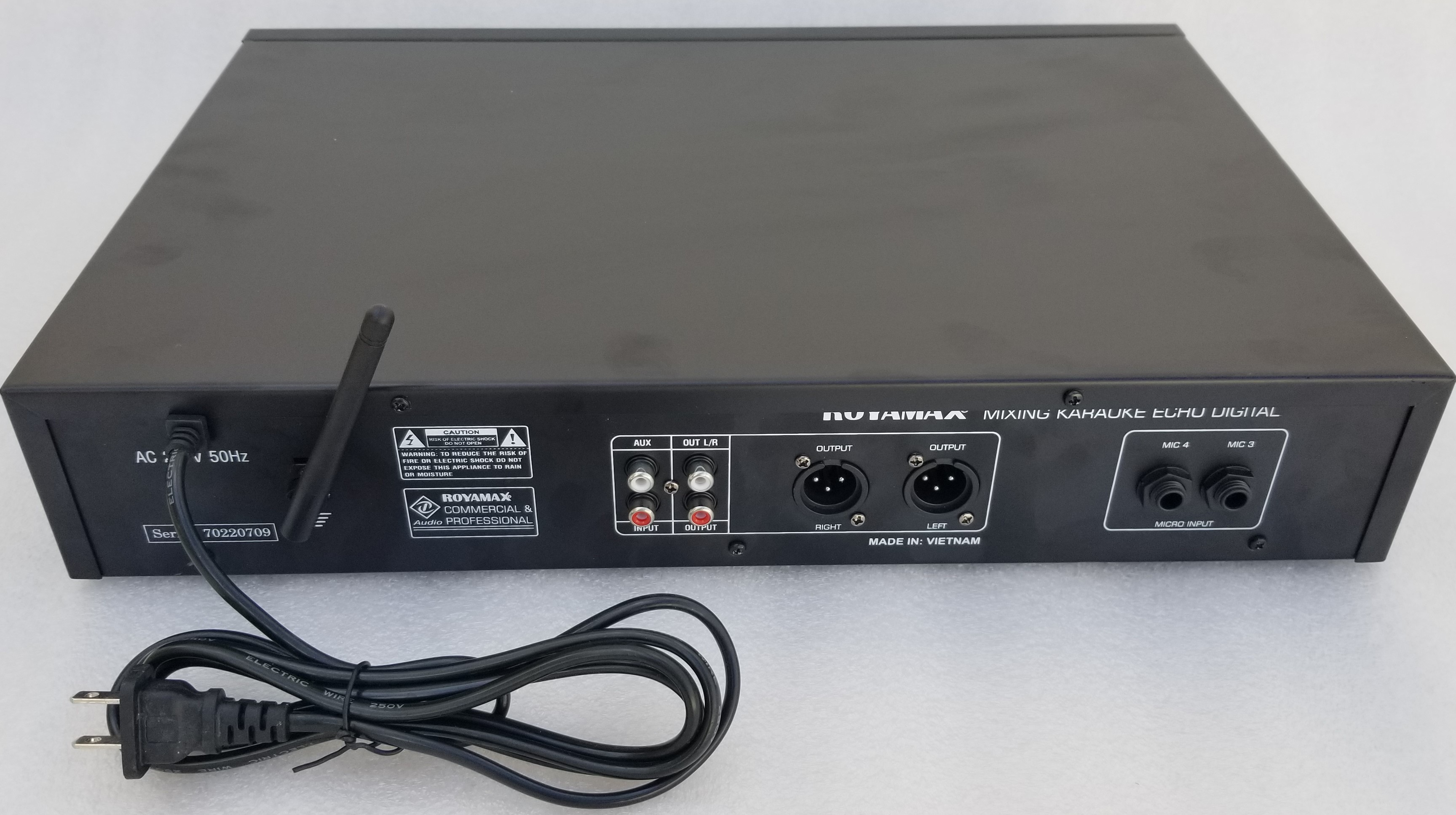 Vang cơ Mixer karaoke bluetooth Echo reverb