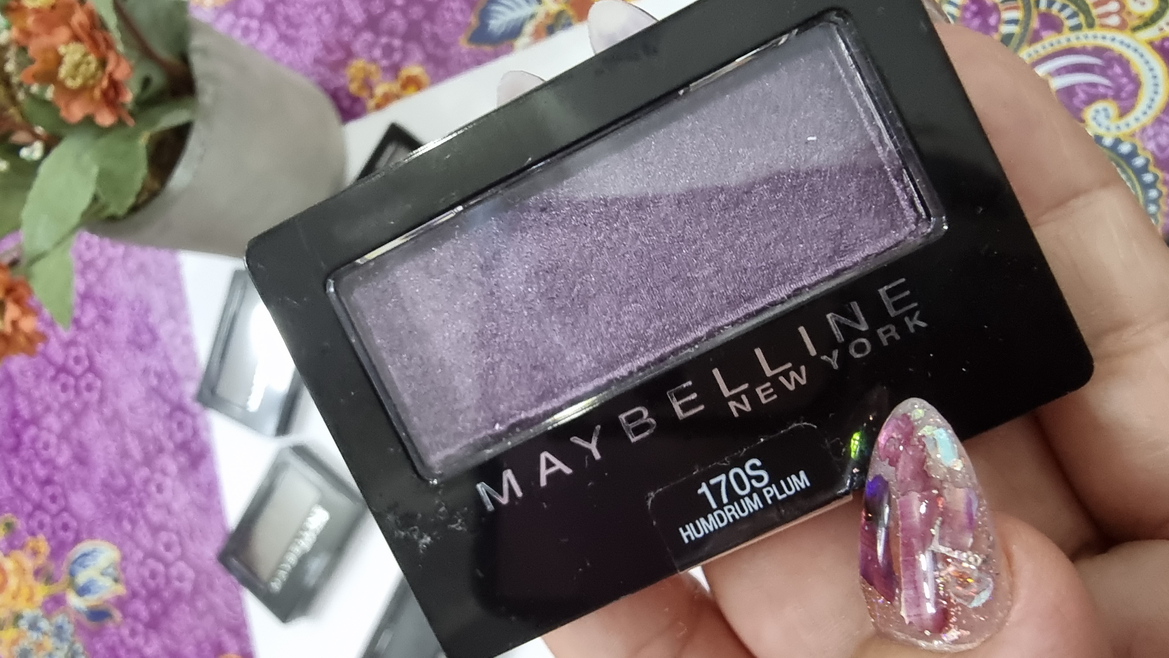 màu mắt maybelline