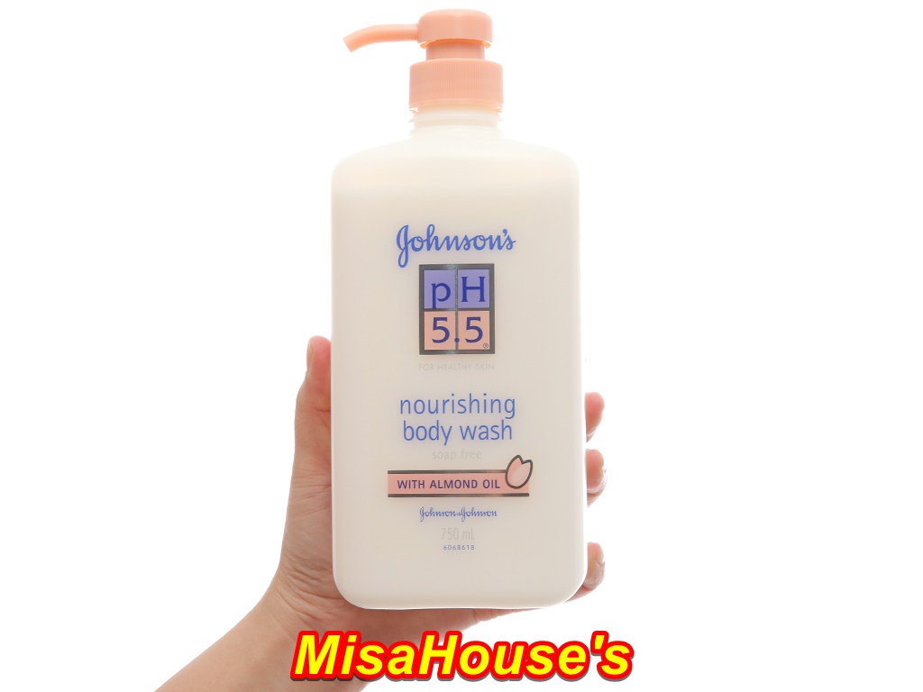 Sữa Tắm pH 5.5 Hạnh Nhân Johnson’s (750ml)