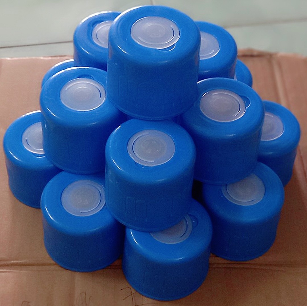 Nắp vặn bình nước cổ cao.bình 5galon túi 10 cai