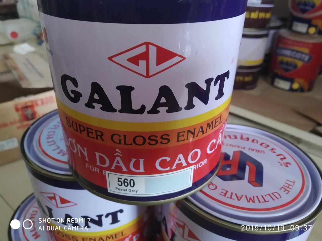 Sơn dầu cao cấp galant lon 800ml hoặc 3 lít (màu 520 và 560)