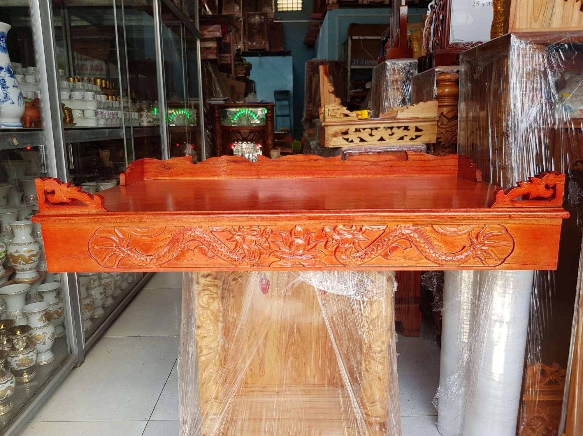Bàn thờ treo tường gỗ xoan ngang 80 cm