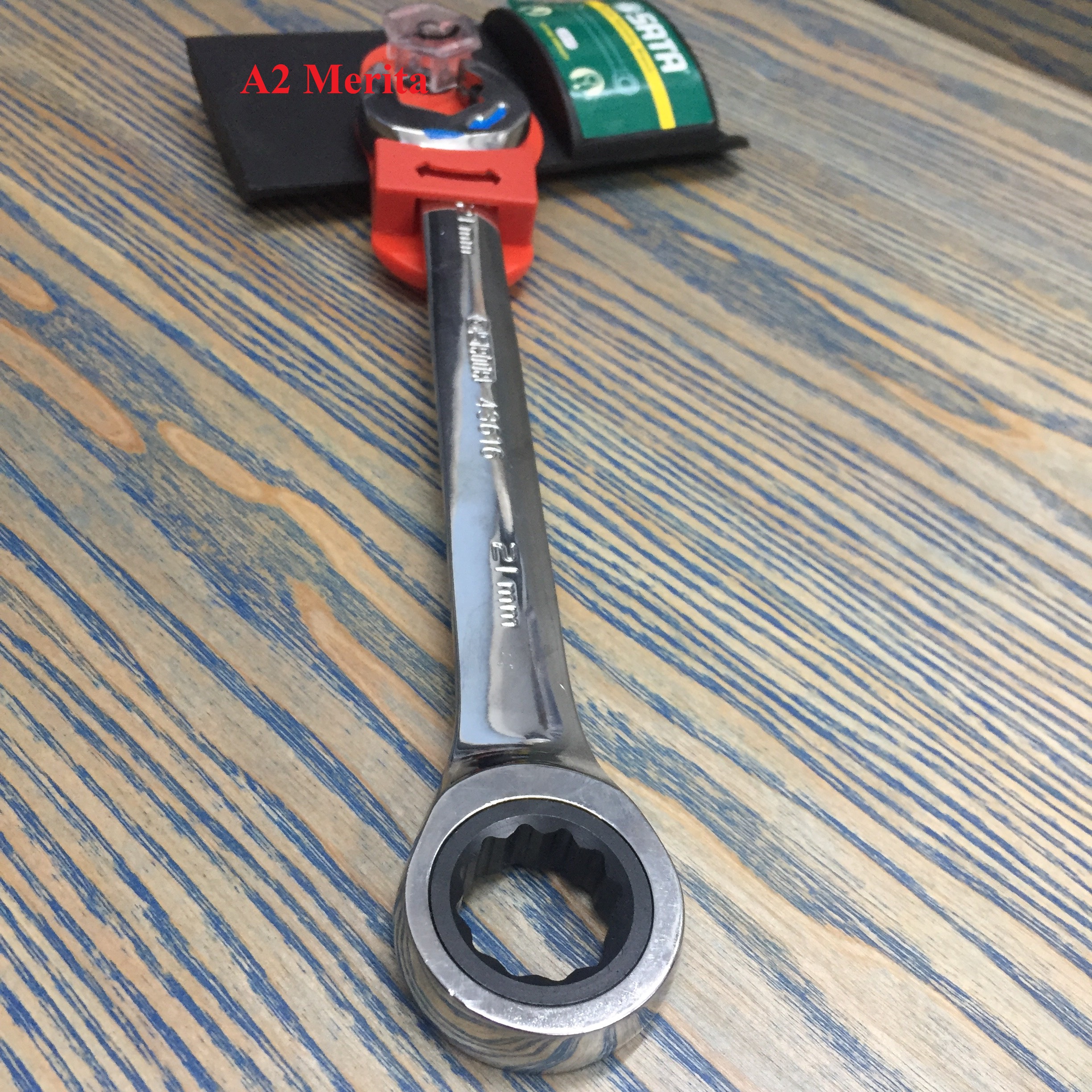 Cờ lê vòng miệng tự động 21mm Sata 43616