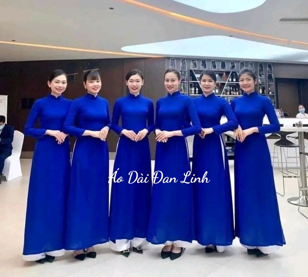 Ảnh thật - Đồng phục áo dài xanh cô ban lụa mỹ mềm mịn, co giãn tốt, áo dài xanh dương đậm - Áo Dài Đan Linh