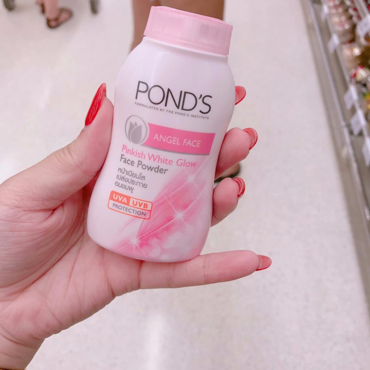 Phấn phủ bột Pond's Magic Powder Thái Lan