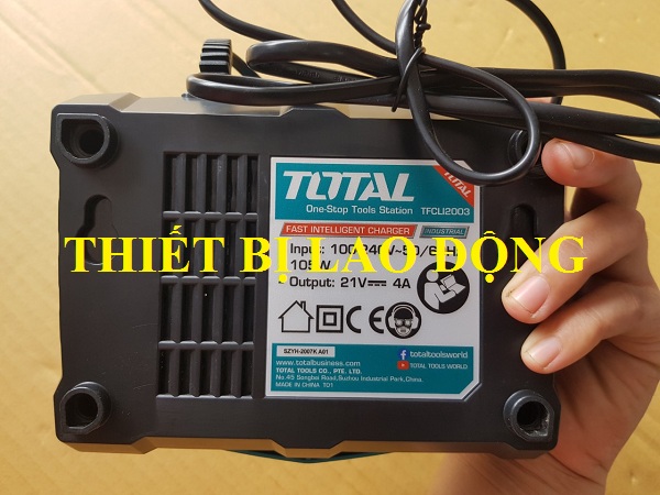 Sạc nhanh thông minh 20V Total TFCLI2003 - TFCLI2003