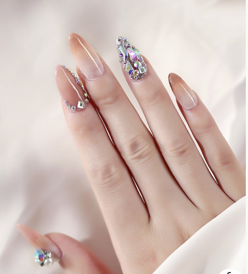 Đá khối chân vàng siêu bền, sáng - Mini Nails