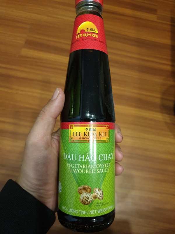 Oil trench vegetarian Lee Kum Kee bottle 510g