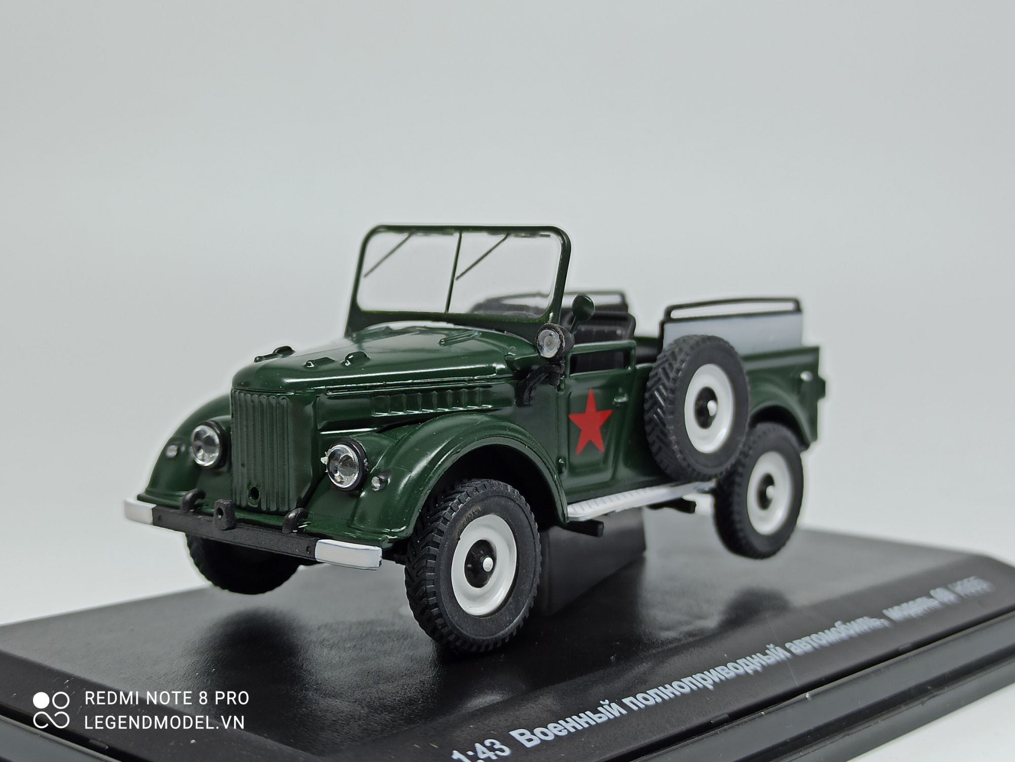 Mô hình xe Gaz M21 Volga