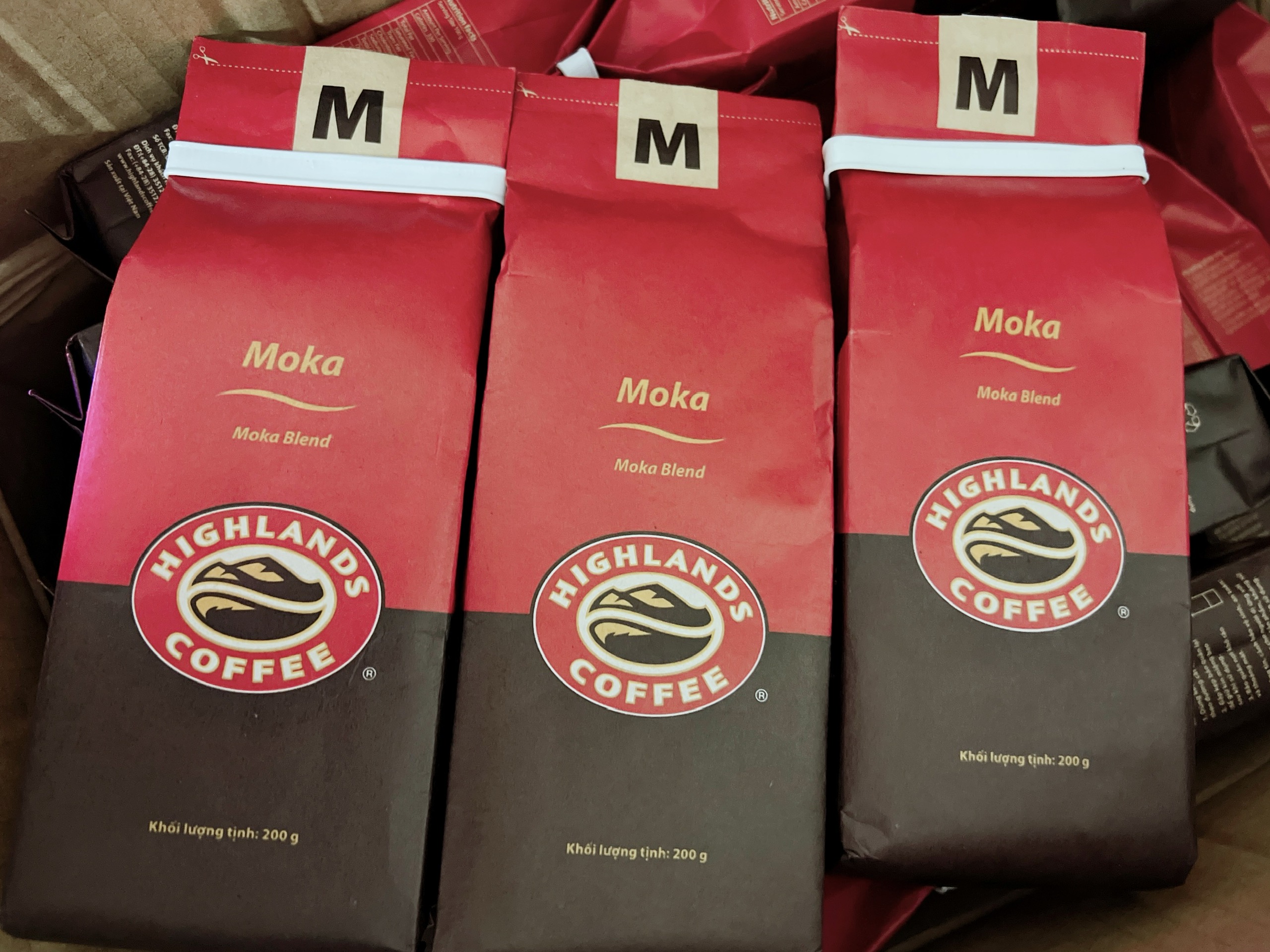 Cà phê Highland 200g các loại , date mới 2025