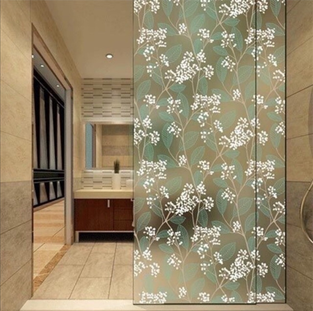 Giấy dán kính mờ. Decal dán kính mờ. Cuộn 5M. Có sẵn keo