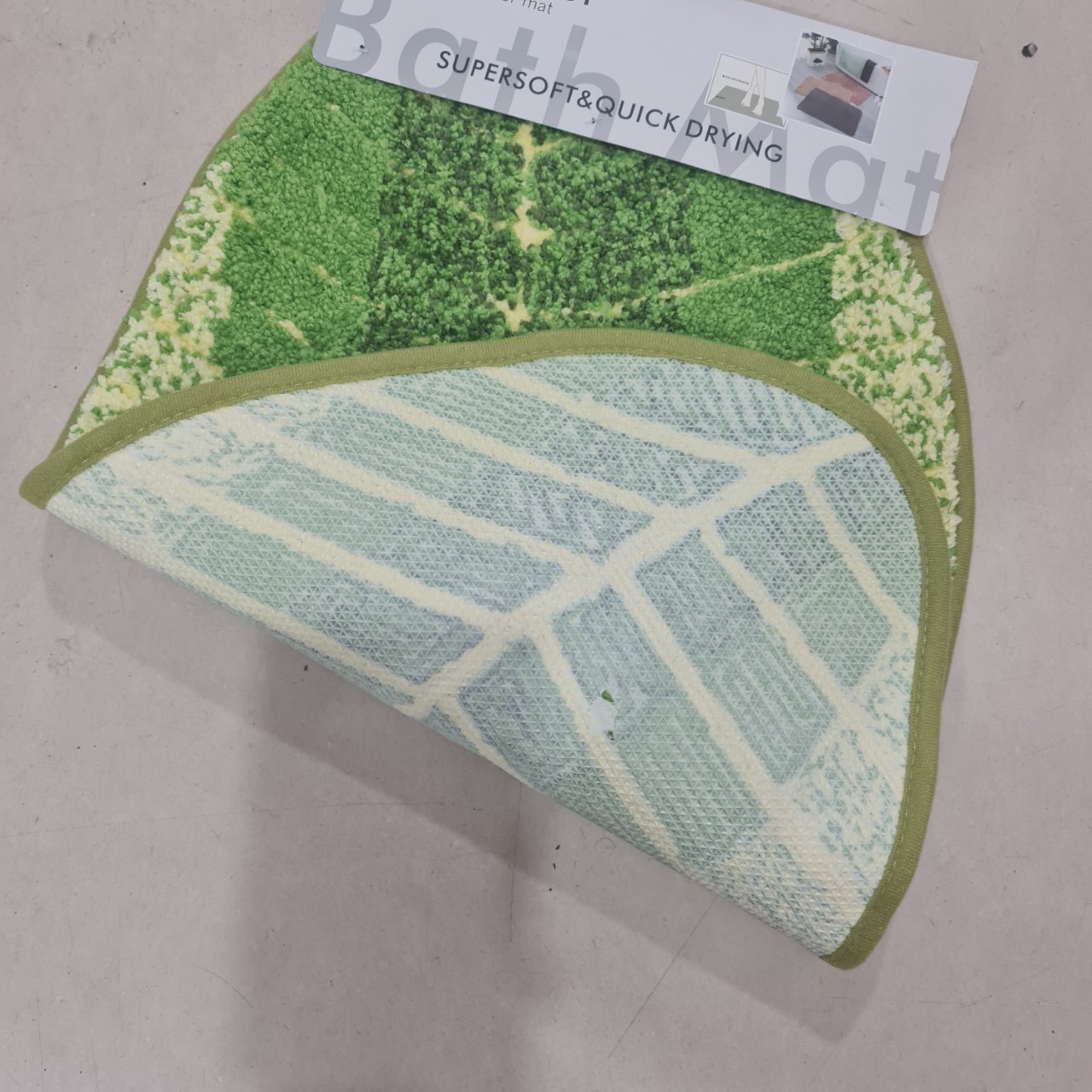 Thảm chùi chân hình chiếc lá