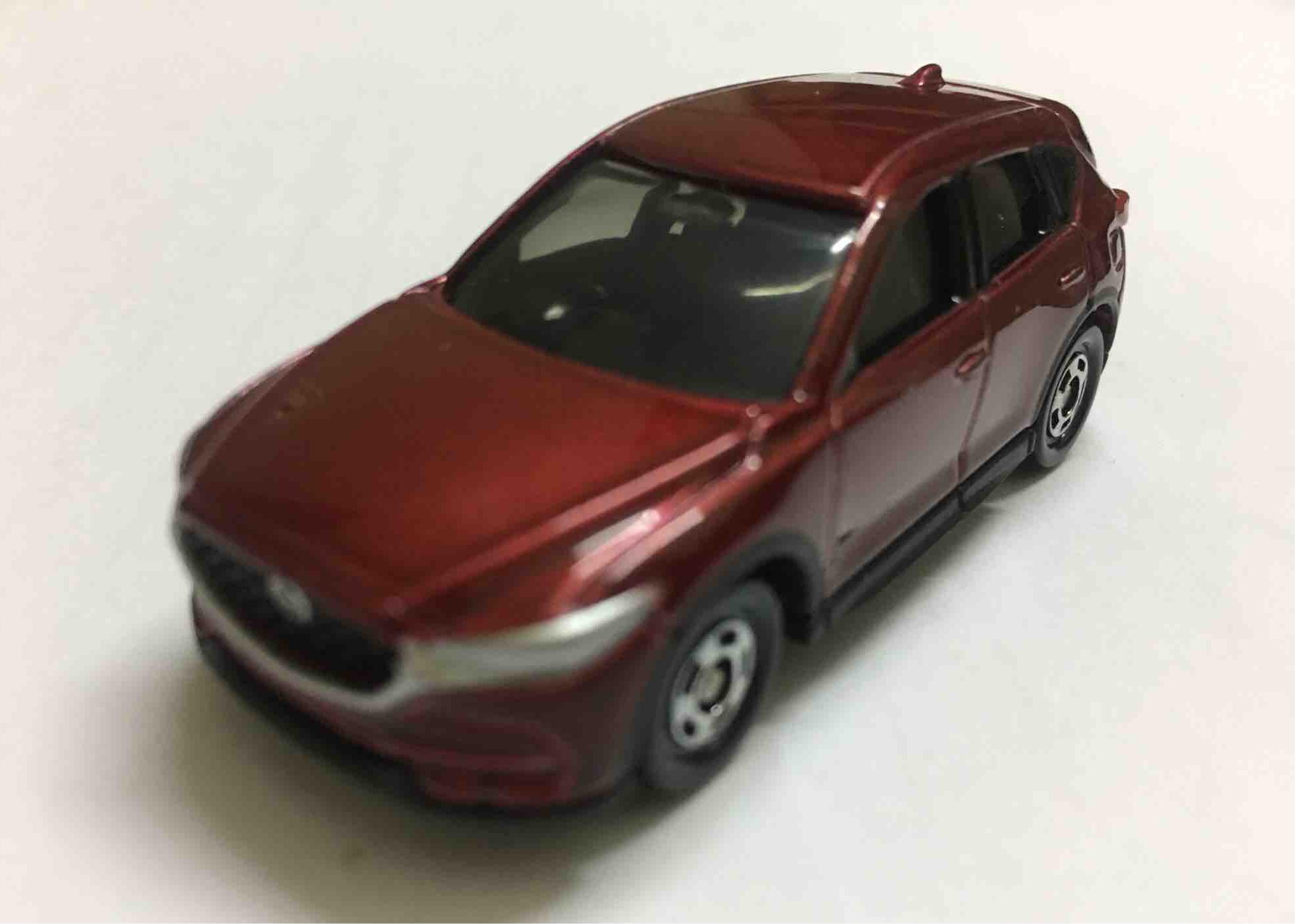 Xe mô hình Tomica Mazda CX5