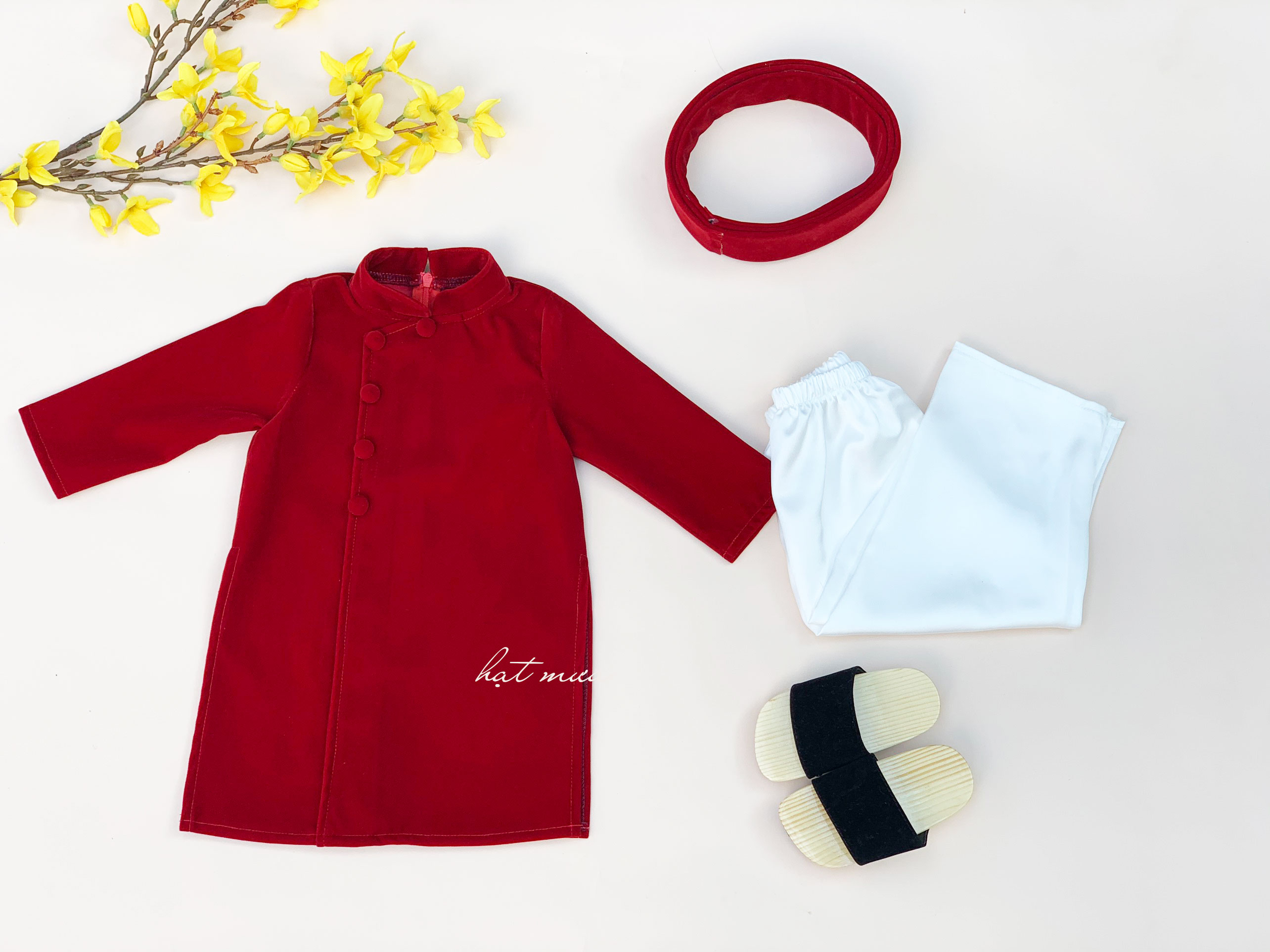 Set áo dài nhung Phú Quý màu đỏ đô cho bé trai (kèm quần lụa trắng và mấn)