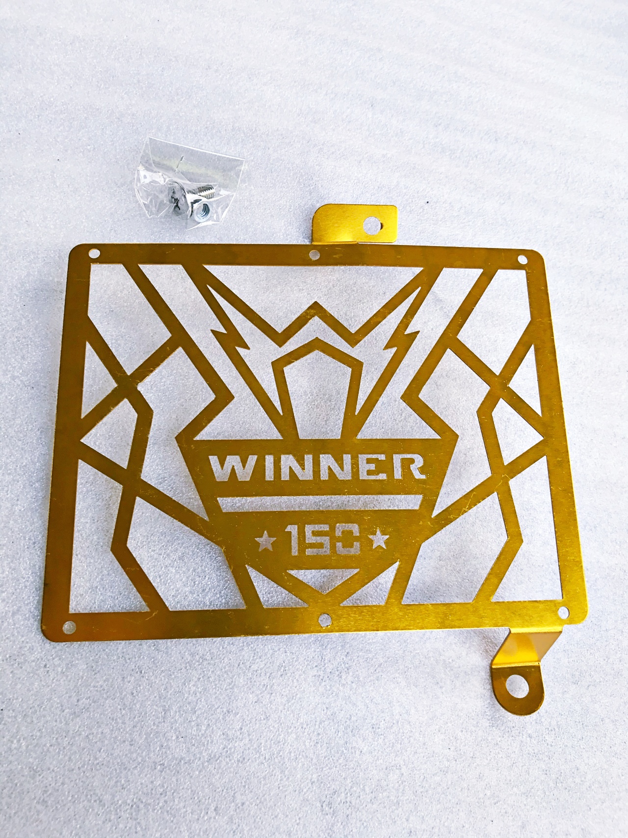 KÉT NƯỚC WINNER X- WINNER NHÔM ĐỦ MÀU HÀNG CNC SẮC SẢO, THIẾT KẾ ĐƠN GIẢN CÔNG DỤNG THỰC TẾ, DỄ LẮP RÁP, CÓ ỐC ĐI KÈM