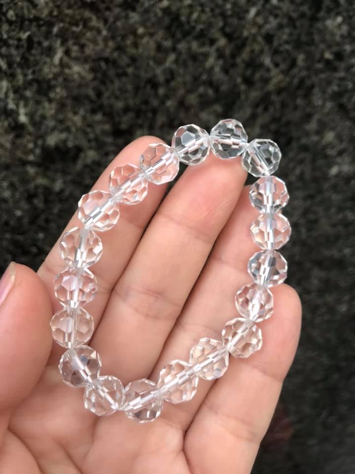 [HCM]VÒNG TAY PHA LÊ TRẮNG CẮT GIÁC 10LY