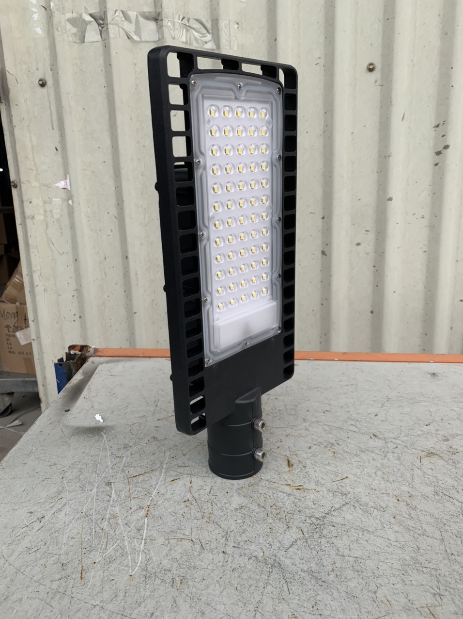 Đèn chiếu sáng đường phố 50w chip SMD siêu sáng