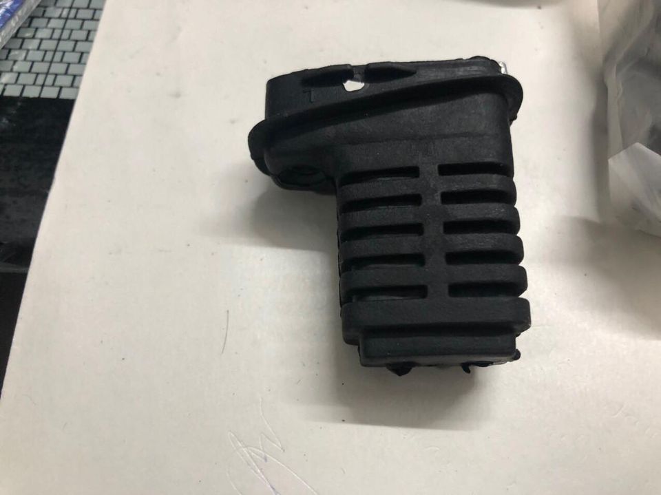 bán lẽ 1 cặp chân xinhan sau hàng thái cho cub đèn vuông như DD-DH-82-83-84-92-94