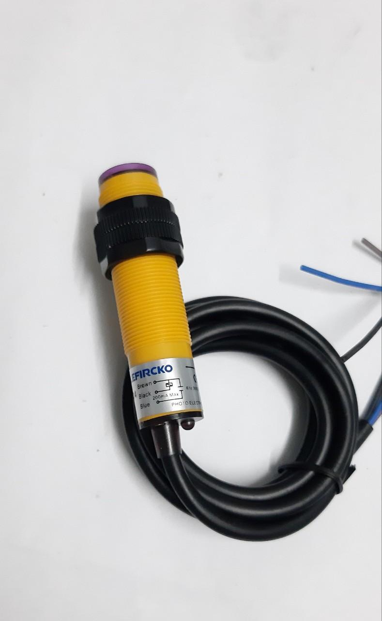 [HCM]Cảm biến quang E3F-DS30C4