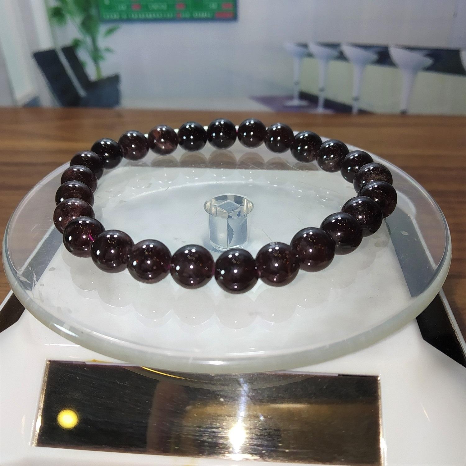 Vòng phong thủy, vòng đá garnet 8li