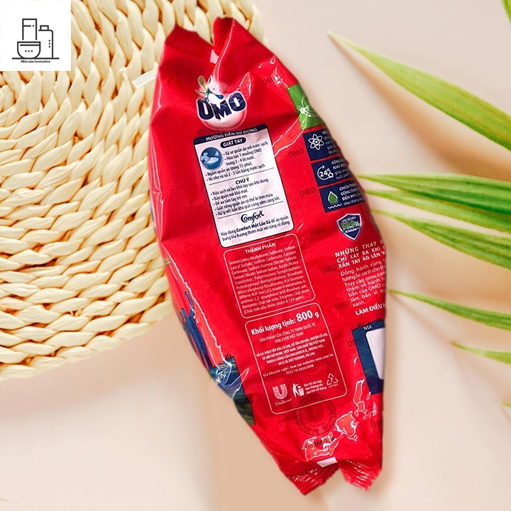 Bột giặt OMO Hệ bột thông minh 770g