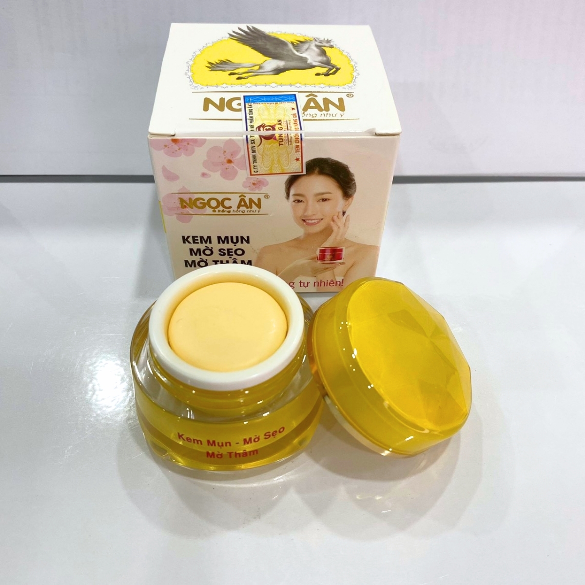 [Mẫu Mới 2025] Kem Dưỡng Da, Hỗ Trợ Ngừa Mụn Ngọc Ân (10g) - Tùng Ân Cosmetics chính hãng