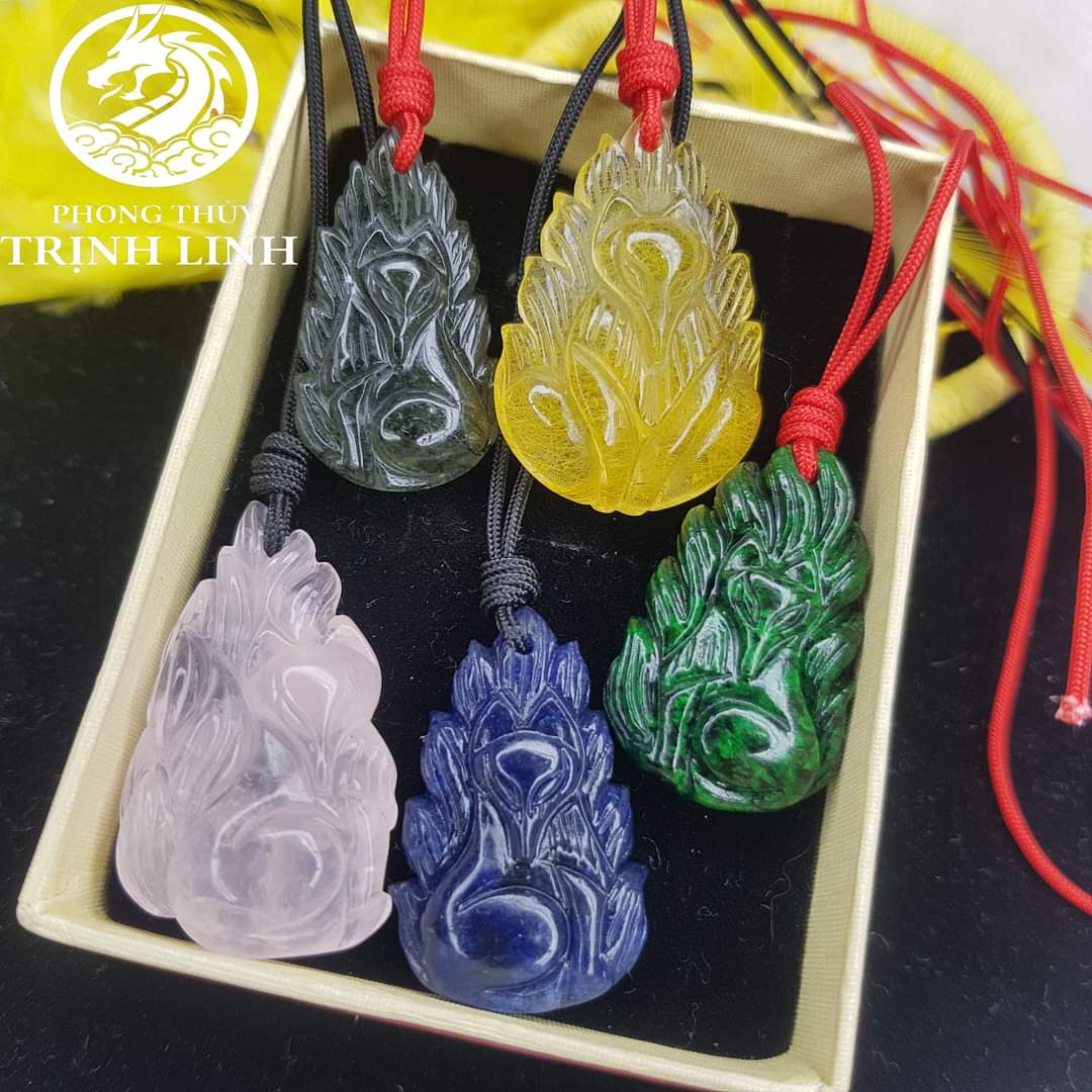 VÒNG CỔ HỒ LY TIÊN CHÚA