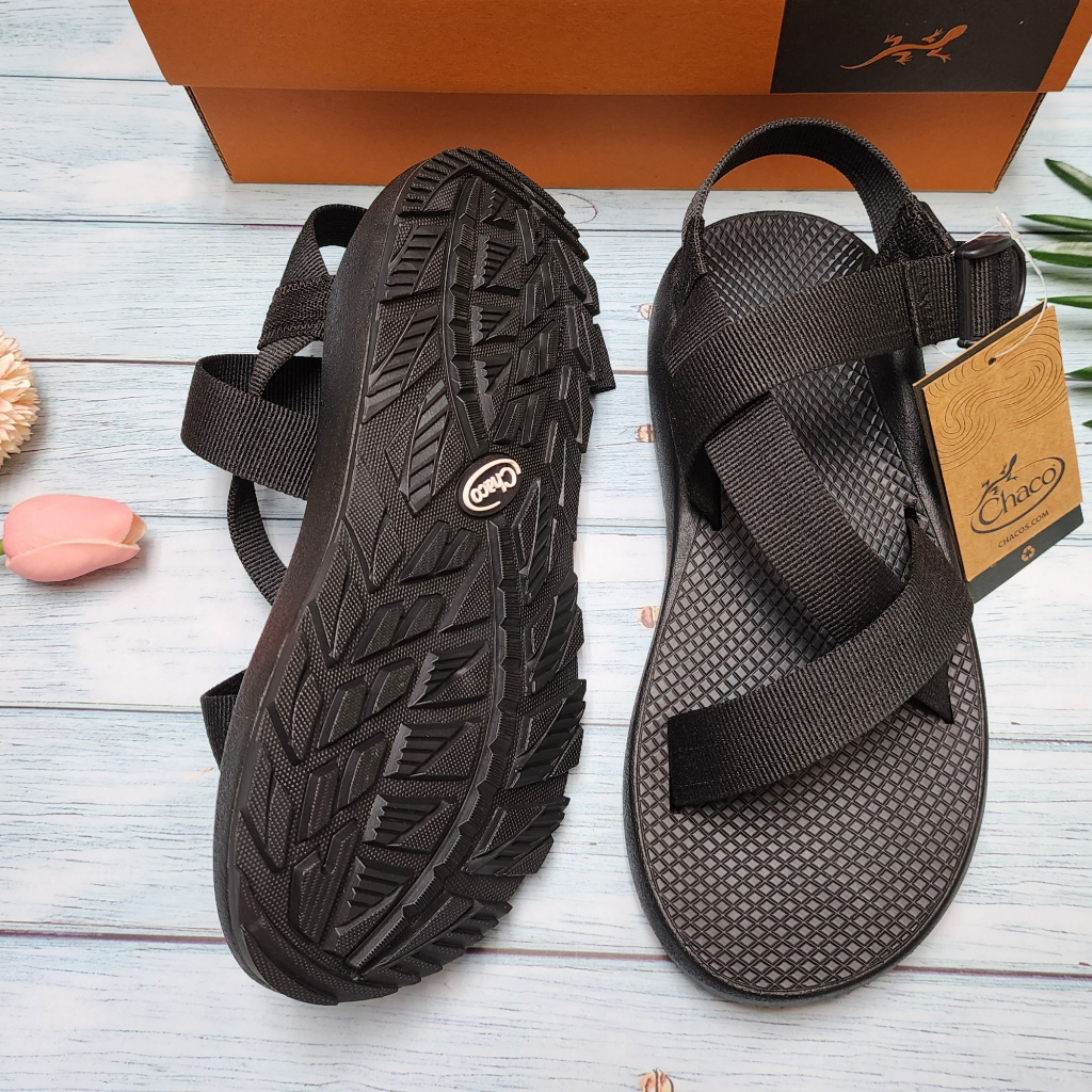 Dép chaco nam mã đen full box, sandal chaco đế thơm hương quế full box