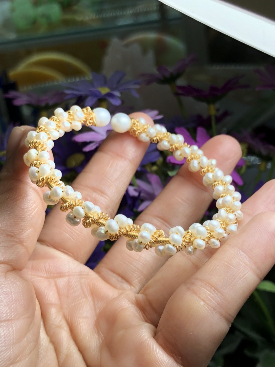 Vòng tay ngọc trai nuôi kết hợp cùng bạc ta xi vàng 24k