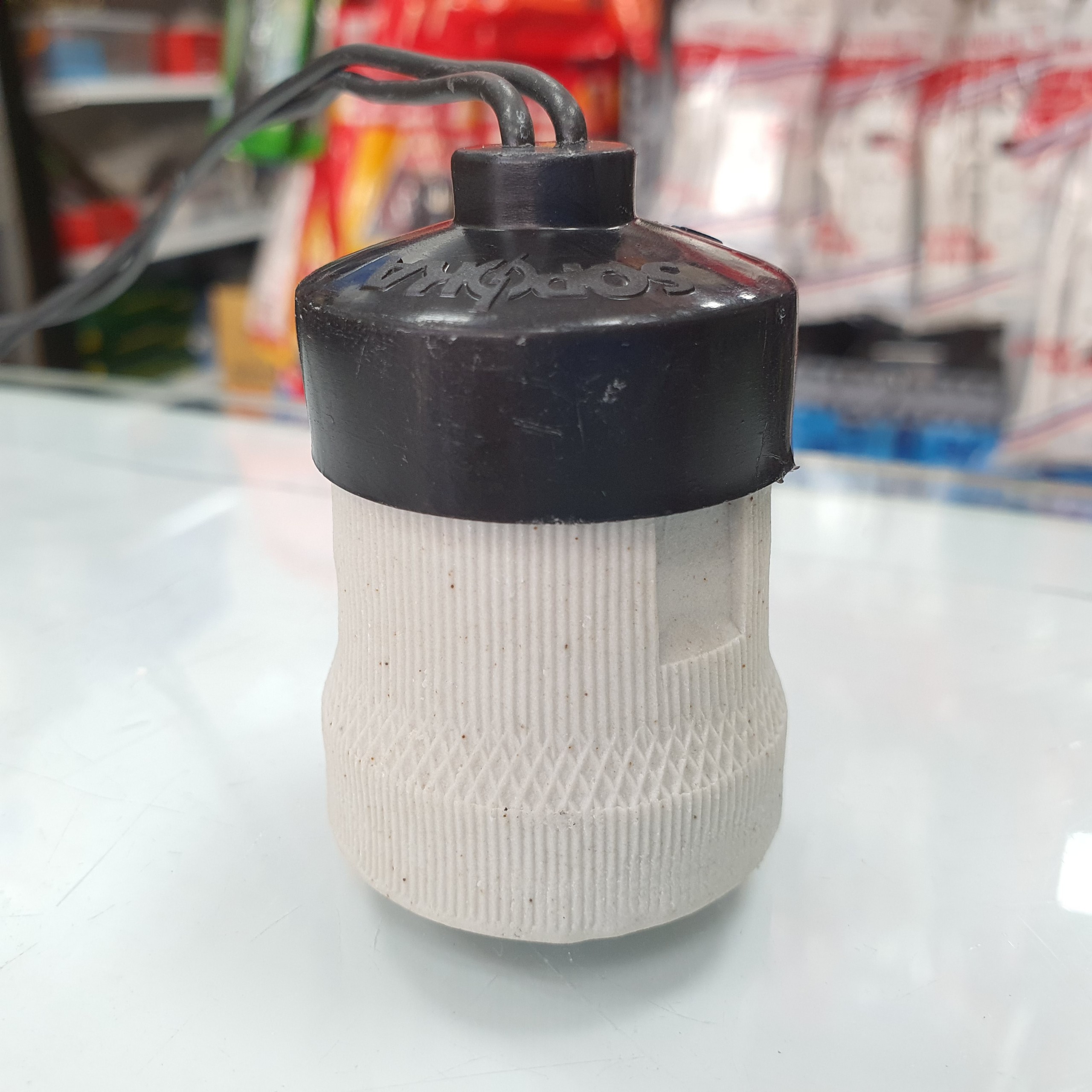Đui đèn sứ chịu nhiệt chịu mưa trong nhà ngoài trời ren vặn xoáy E27 SOPOKA