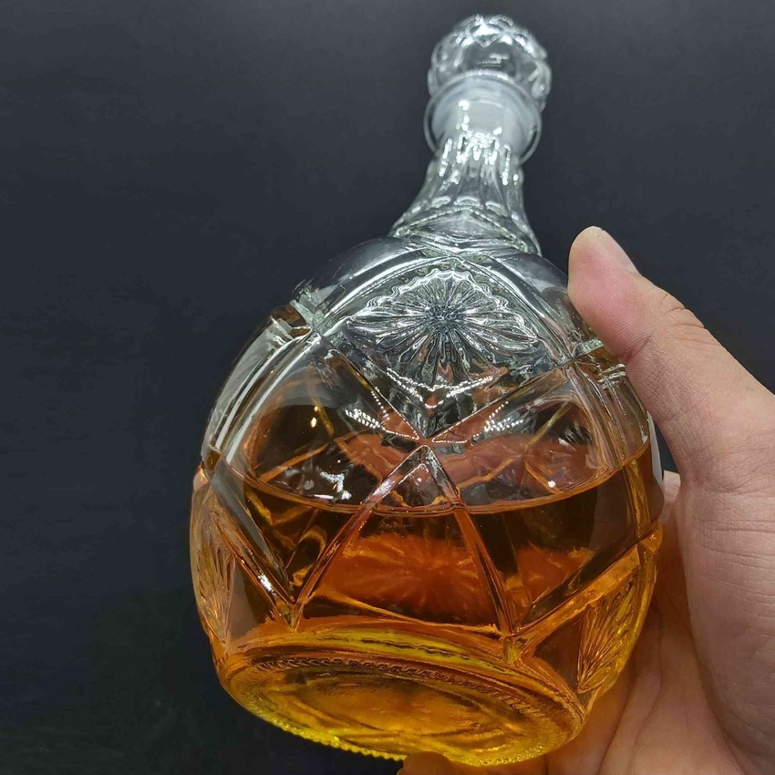 glass bottle 1000ML – Water drop shape – PineApple Design – A5 pattern - 1 bottle